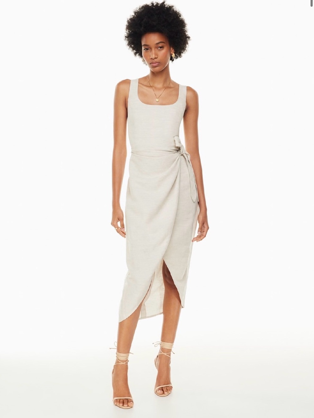 Aritzia Wilfred Saturn Organic Linen Wrap Midi Dress Ecru Size 6 Beach Coastal